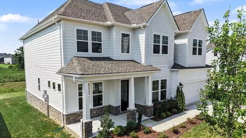 1724 Shallow Creek Dr, Spring Hill, TN 37174