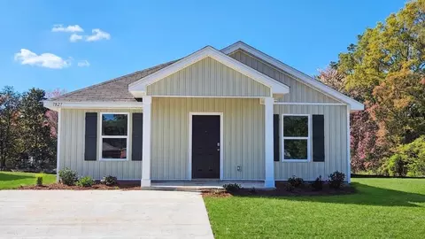 7 Th St, Gulfport, MS 39503
