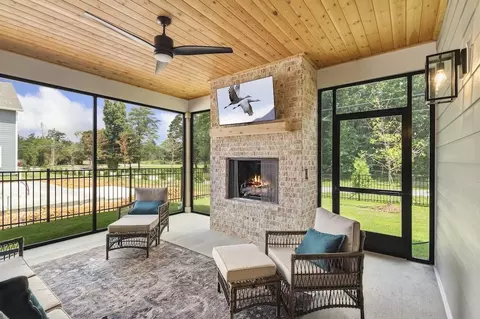 Exterior - 9319 Orrin Ave, Ooltewah, TN 37363 photo 3 of 11