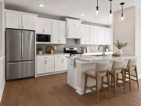 Kitchen - 9319 Orrin Ave, Ooltewah, TN 37363 photo 10 of 11