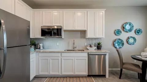 Kitchen - 8870 E Moontear Way, Vail, AZ 85641 photo 2 of 7
