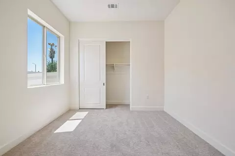 Bedroom - 1438 E Highland Ave, Redlands, CA 92374 photo 3 of 4