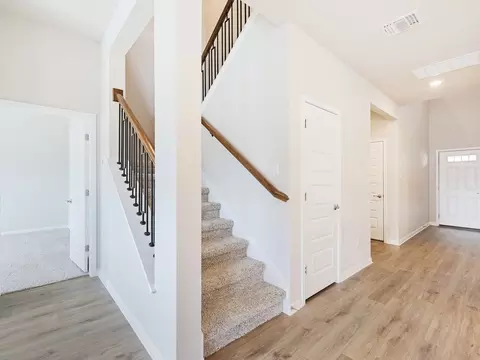 164 Coopers Hawk Crst, Cedar Creek, TX 78612