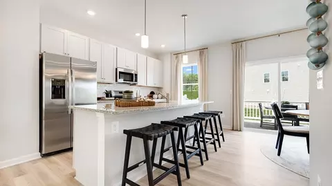 8712 Pioneer Hill Dr, Chesterfield, VA 23832