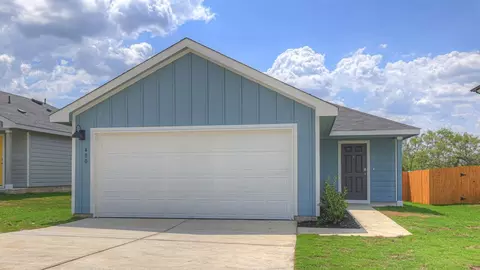 912 Sweden Way, Seguin, TX 78155