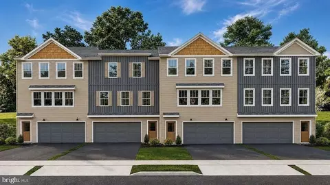 228 Central Way, Shippensburg, PA 17257