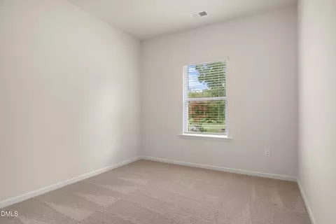 Bedroom - 41 Gresham Ct, Dunn, NC 28334 photo 5 of 6