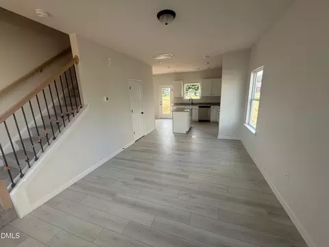 Living - 41 Gresham Ct, Dunn, NC 28334 photo 1 of 1