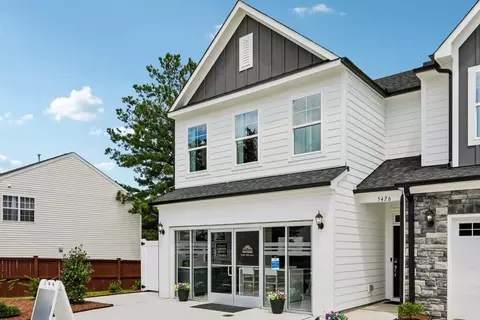 Exterior - 5500 Running Fox Ln, Durham, NC 27703 photo 4 of 11