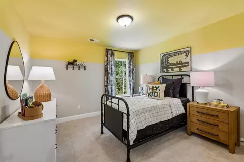 Bedroom - 5500 Running Fox Ln, Durham, NC 27703 photo 3 of 9