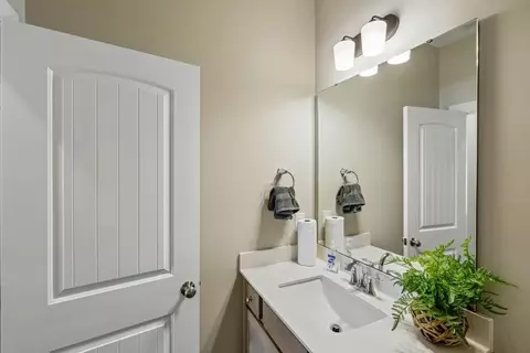Bath - 5500 Running Fox Ln, Durham, NC 27703 photo 1 of 7