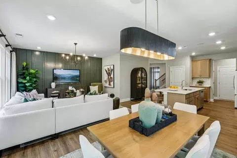 Dining - 5500 Running Fox Ln, Durham, NC 27703 photo 2 of 4