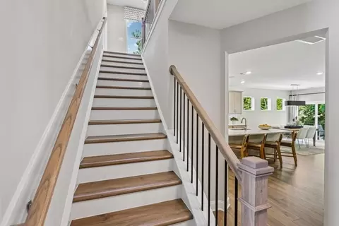 Entry Way - 5500 Running Fox Ln, Durham, NC 27703 photo 2 of 6