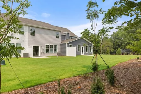 Exterior - 5500 Running Fox Ln, Durham, NC 27703 photo 3 of 6