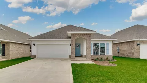 5825 Cactus Dr, Milton, FL 32583