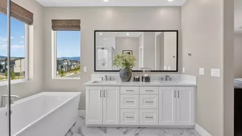 Bath - 909 Treble, Irvine, CA 92618 photo 1 of 2