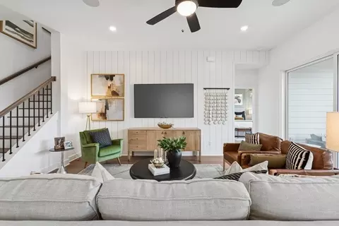Living - 917 Cherrystone Loop, Buda, TX 78610 photo 1 of 1