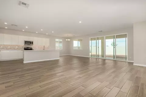 Living - 1254 E Ridgerock Loop, Casa Grande, AZ 85122 photo 5 of 5
