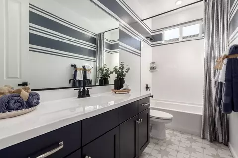 Bath - 1254 E Ridgerock Loop, Casa Grande, AZ 85122 photo 3 of 6