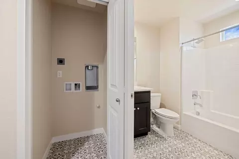 Other - 465 Quarto Dr, Turlock, CA 95380 photo 4 of 5