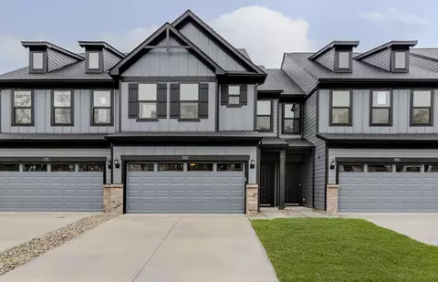 9662 Behner Dr, Indianapolis, IN 46250