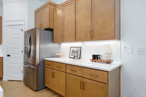 Kitchen - 1101 W Jay St, Ozark, MO 65721 photo 3 of 8