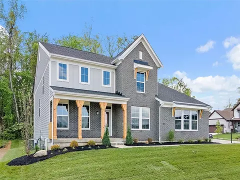 86 Ed Knoll Bnd, Springboro, OH 45066