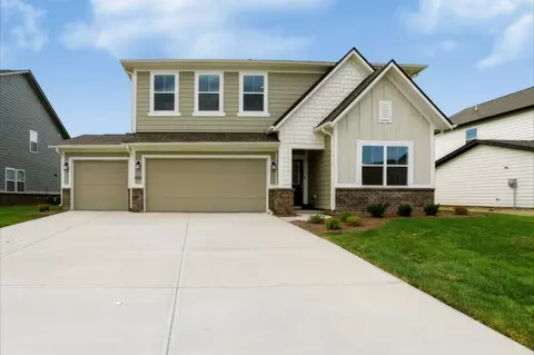 10908 Gates Creek Dr, Indianapolis, IN 46239