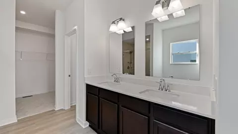 Bath - 3301 Greycliff Trl, Franklin, OH 45005 photo 1 of 3