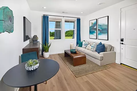 Living - 5548 Dora Way, Oceanside, CA 92057 photo 2 of 6