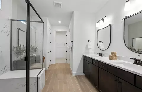 Bath - 5607 Symphony Springs Ter, Parrish, FL 34219 photo 1 of 4