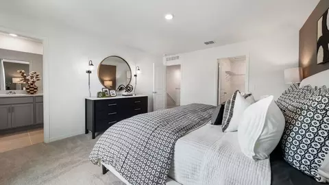 Bedroom - 10689 Eclipse St, Sarasota, FL 34241 photo 6 of 8