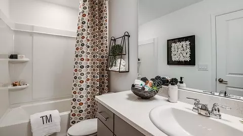 Bath - 10689 Eclipse St, Sarasota, FL 34241 photo 2 of 4