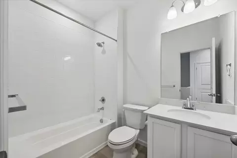 Bath - 2880 Taryn St, Lafayette, CO 80026 photo 1 of 3