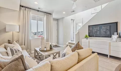 Living - 2880 Taryn St, Lafayette, CO 80026 photo 2 of 3