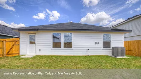 Other - 302 Windflower Cv, Luling, TX 78648 photo 9 of 22