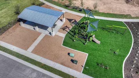 View/Area - 302 Windflower Cv, Luling, TX 78648 photo 1 of 12