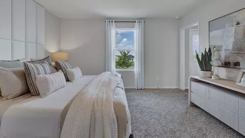 Bedroom - 302 Windflower Cv, Luling, TX 78648 photo 2 of 4