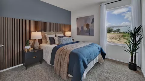 Bedroom - 302 Windflower Cv, Luling, TX 78648 photo 1 of 4