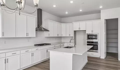 2516 Bitterroot Pl, Highlands Ranch, CO 80129