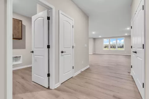 Entry Way - 6553 Creststone Ct, Plainfield, IN 46168 photo 4 of 6