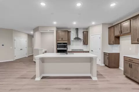 Kitchen - 6553 Creststone Ct, Plainfield, IN 46168 photo 3 of 7