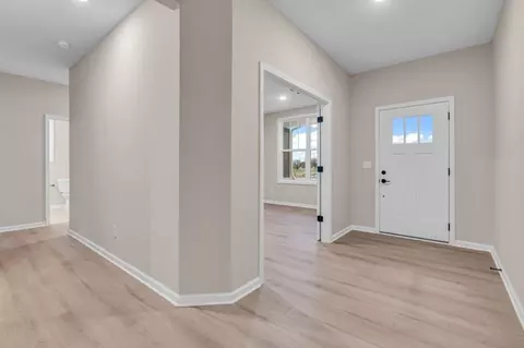 Entry Way - 6553 Creststone Ct, Plainfield, IN 46168 photo 2 of 6