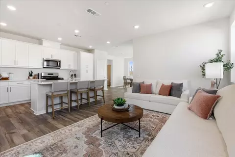 29263 Crescent Way, Highland, CA 92346