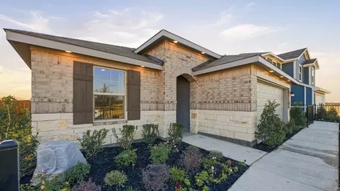 Exterior - 5313 Legends Way, Krum, TX 76249 photo 4 of 4