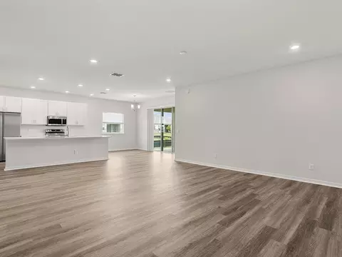 Living - 5485 Buckeye Bend Dr, Saint Cloud, FL 34772 photo 2 of 2