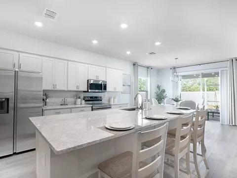 Kitchen - 5485 Buckeye Bend Dr, Saint Cloud, FL 34772 photo 2 of 4