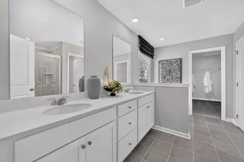 Bath - 3671 Sagecrest Dr, Buford, GA 30519 photo 11 of 11