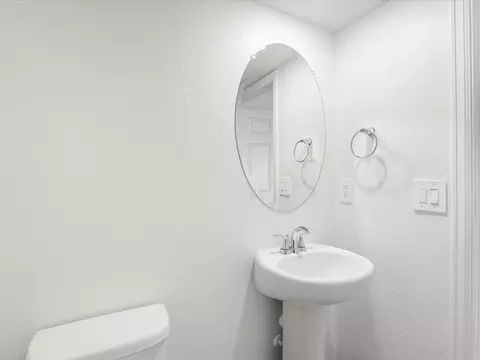 21107 E 65th Ave, Aurora, CO 80019