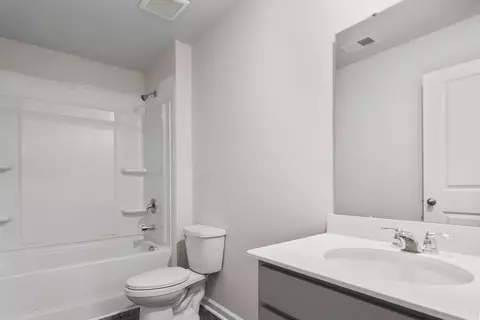 Bath - 558 Wilbur Rd, Conway, SC 29527 photo 1 of 2